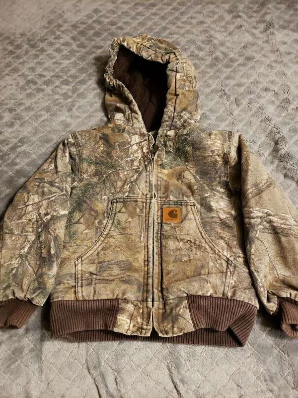 Carhartt Real Tree Camo Quilted Jacket Carhartt Real Tree Camo Quilted Jacket