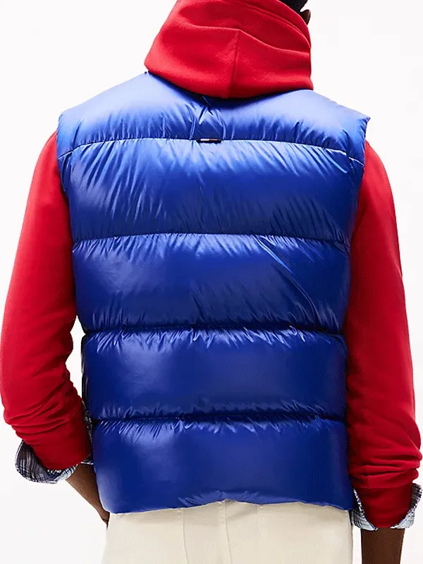 Jung Hae-in RWB Crest Shiny Down Blue Puffer Vest Jung Hae-in RWB Crest Shiny Down Blue Puffer Vest