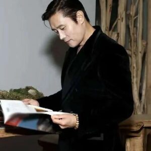 Lee Byung-hun No Other Choice Velvet Blazer